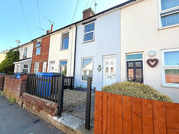 2 Bedroom Semi-Detached House For Sale In Brunswick Road, Ipswich, IP4