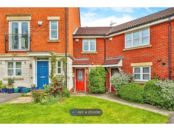 2 Bedroom Terraced House To Rent In Rowley Drive, Nottingham, NG5