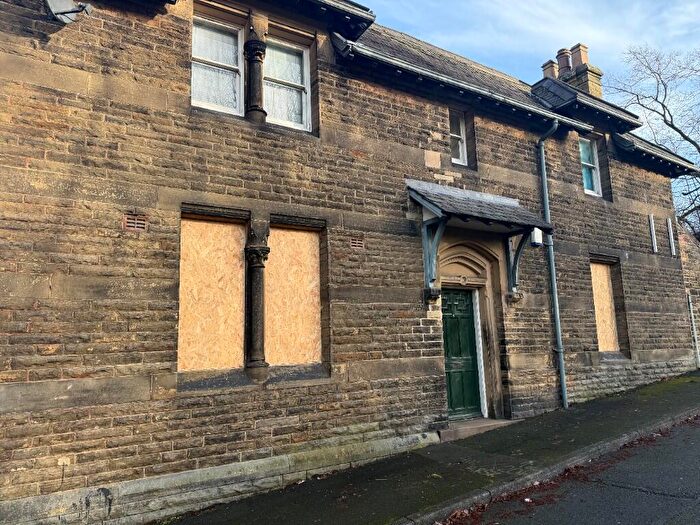 2 Bedroom Detached House To Rent In Lomeshaye Road, Nelson, Lancashire, BB9