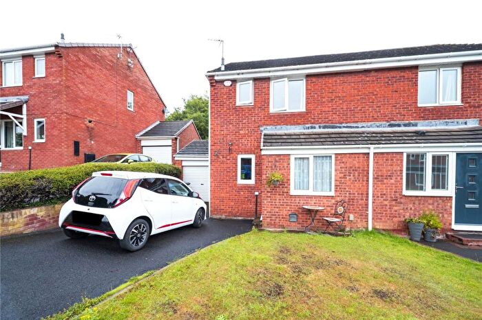 3 Bedroom Semi-Detached House For Sale In Birkdale Gardens, Durham, DH1