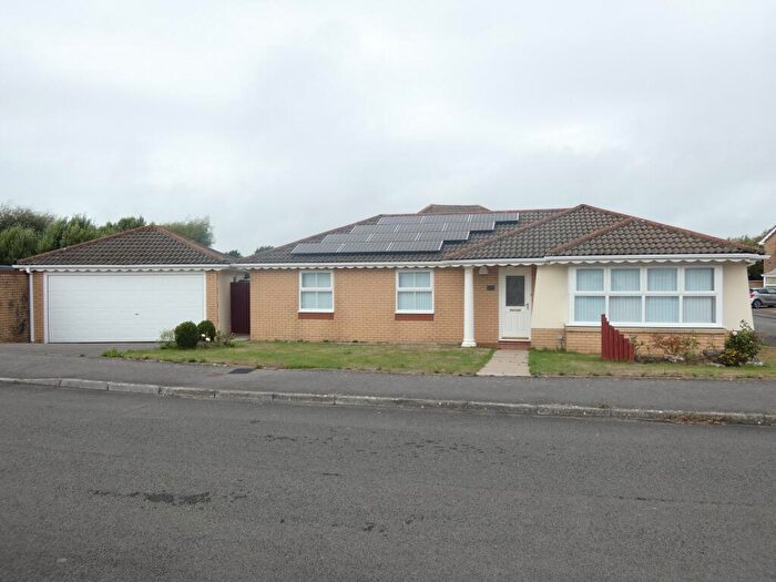 3 Bedroom Detached Bungalow For Sale In Cae Ganol, Porthcawl, Bridgend., CF36