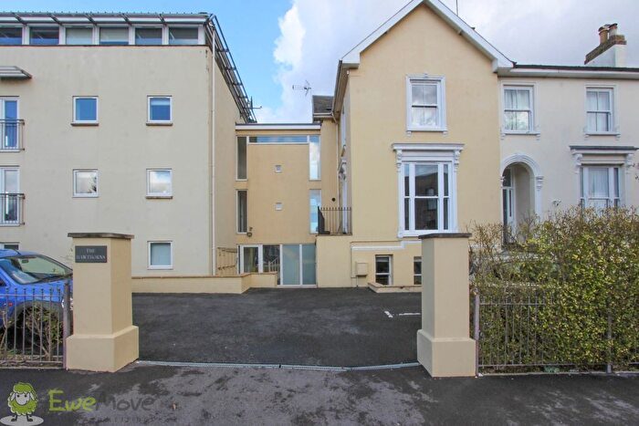 2 Bedroom Flat To Rent In Flat The Hawthorns, Church Road, St. Marks, Cheltenham, GL51