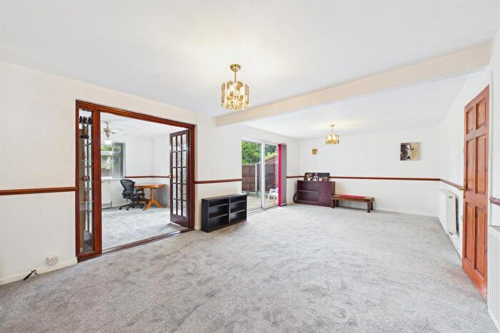 4 Bedroom Detached House For Sale In Aldermans Green Road, Aldermans Green, Coventry, CV2