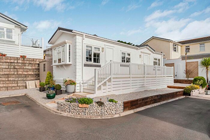 1 Bedroom Mobile/park Home For Sale In Bronzerock View, Teignmouth Road, EX7