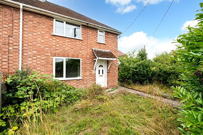 3 Bedroom Semi-detached House For Sale In Millfield, Willingham, CB24
