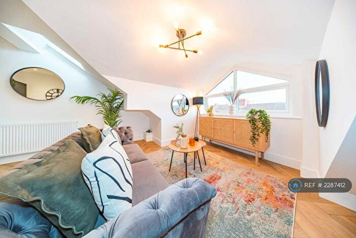 2 Bedroom Flat To Rent In Errol Street, Liverpool, L17