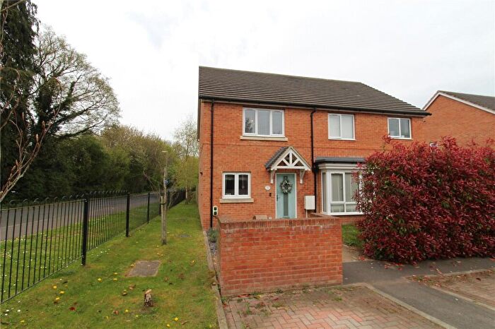 2 Bedroom Semi Detached House For Sale In Stableford View, Basingstoke, Hampshire, RG22