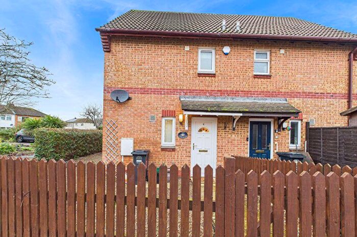 2 Bedroom Terraced House To Rent In Sawyers Court, Clevedon, BS21