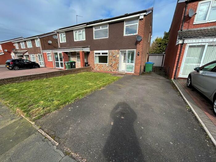 3 Bedroom Semi-Detached House To Rent In Regis Heath Road, Rowley Regis, West Midlands, B65