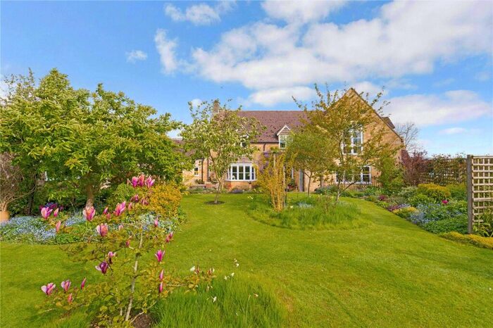 4 Bedroom Detached House For Sale In Draycott, Moreton-in-Marsh, Gloucestershire, GL56