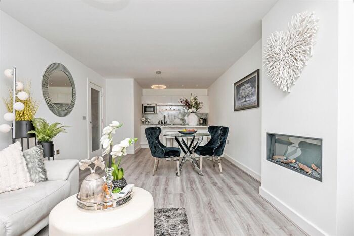 1 Bedroom Apartment For Sale In Sherborne Street, Birmingham, B16