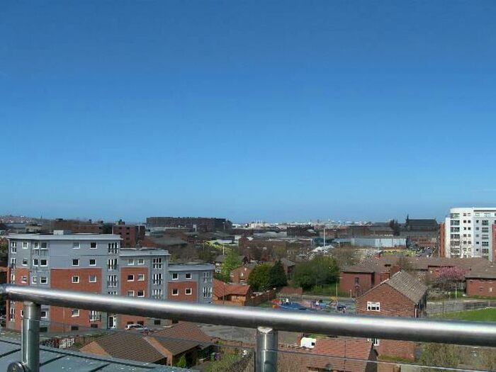 2 Bedroom Flat To Rent In Focus Building, Standish Street, Liverpool, L3