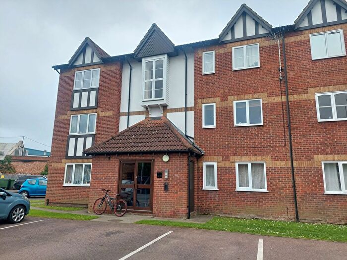 1 Bedroom Flat For Sale In Mill Close, Wisbech, PE13