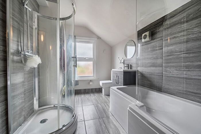 2 Bedroom Terraced House For Sale In Cromwell Road, Caversham, Reading, Berkshire, RG4
