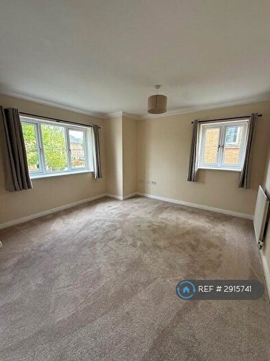 2 Bedroom Flat To Rent In Sullivan Close, Canterbury, CT1