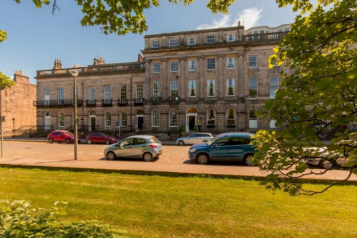 2 Bedroom Flat To Rent In Royal Terrace, Calton Hill, Edinburgh, EH7