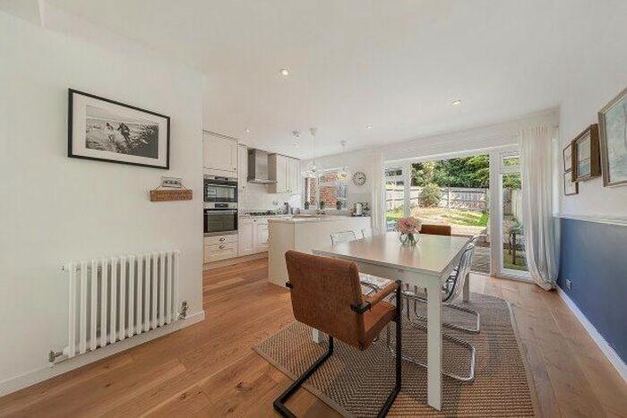 4 Bedroom Terraced House To Rent In Hillview, London, SW20