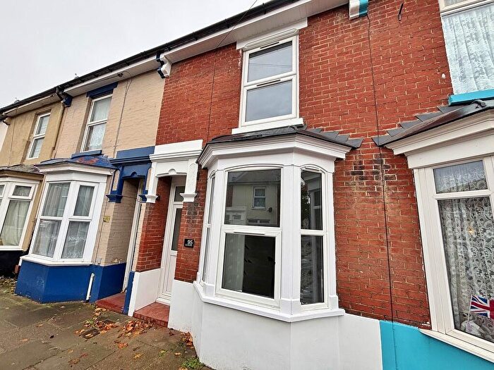 3 Bedroom Terraced House For Sale In Lower Derby Road, Stamshaw, PO2