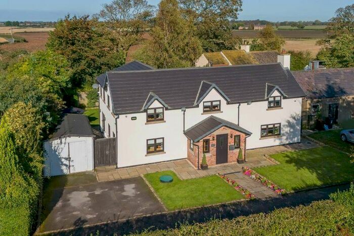 4 Bedroom Detached House For Sale In Narrow Lane, Ormskirk, L39