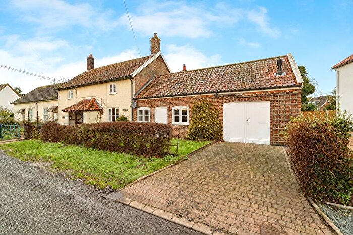 2 Bedroom Semi Detached House For Sale In Tottington Road, Thompson, Thetford, Norfolk, IP24