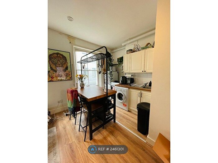 1 Bedroom Flat To Rent In Redchurch Street, London, E2