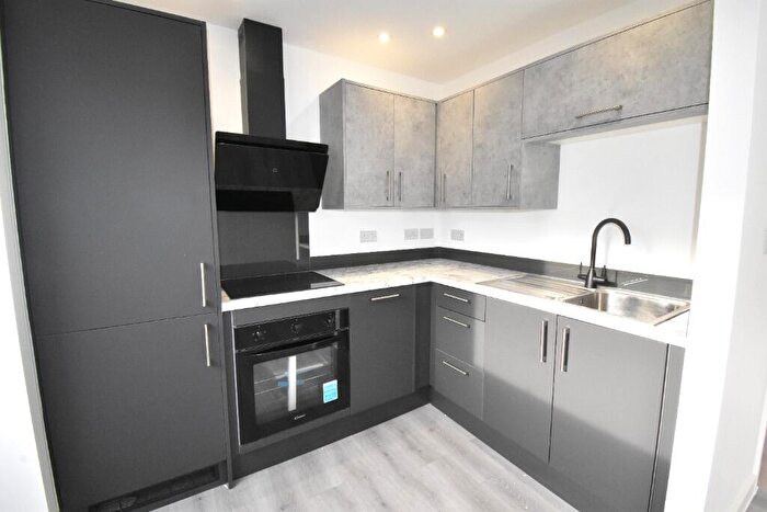 1 Bedroom Flat To Rent In - George Street, Hull, HU1