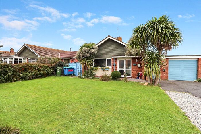 3 Bedroom Detached Bungalow For Sale In Swanswood Gardens, Westward Ho!, Bideford, EX39