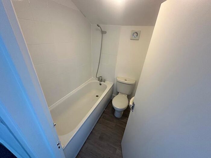 1 Bedroom Flat To Rent In West Green Road, Tottenham, N15