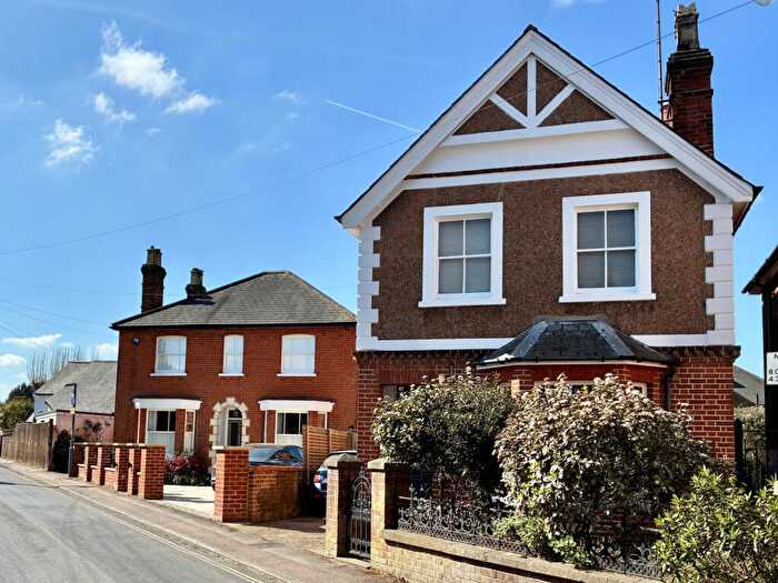 3 Bedroom Detached House For Sale In Church Road, Leatherhead, Surrey, KT22