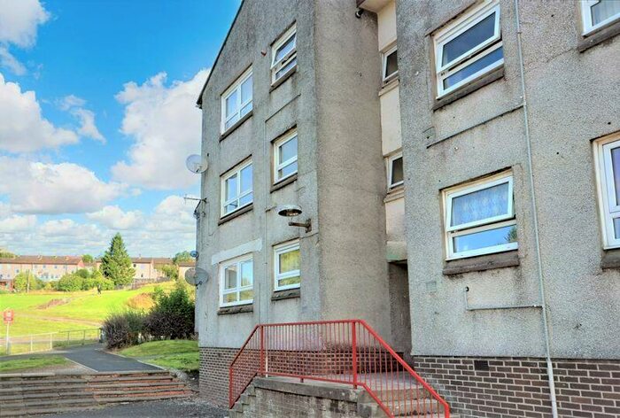 2 Bedroom Flat To Rent In Balmalloch Road, Kilsyth, G65
