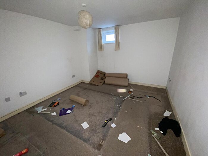 1 Bedroom Flat For Sale In Flat, Chalkhill Road, Wembley, Greater London, HA9