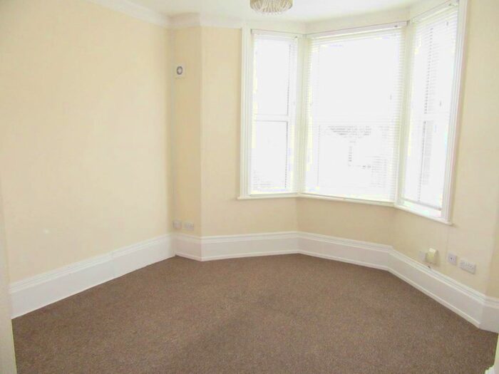 Studio To Rent In Polsloe Road, Exeter, EX1