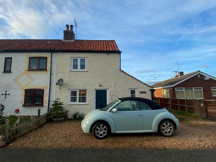 3 Bedroom Semi-Detached House For Sale In Station Road, West Dereham, King's Lynn PE33