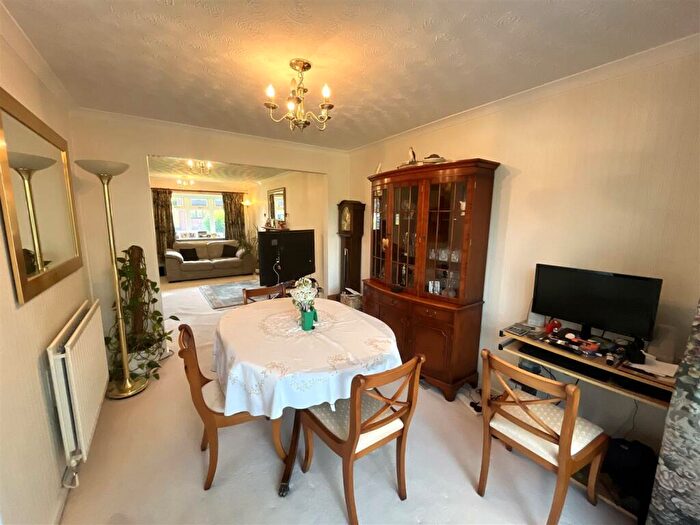 4 Bedroom Detached House For Sale In Boulton Close, Malkins Bank, Sandbach, CW11