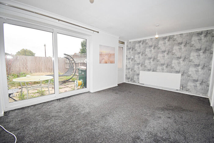 3 Bedroom Terraced House To Rent In Dillotford Avenue, Cheylesmore, CV3