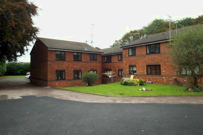 2 Bedroom Flat To Rent In Uxbridge Street, Cannock, WS12