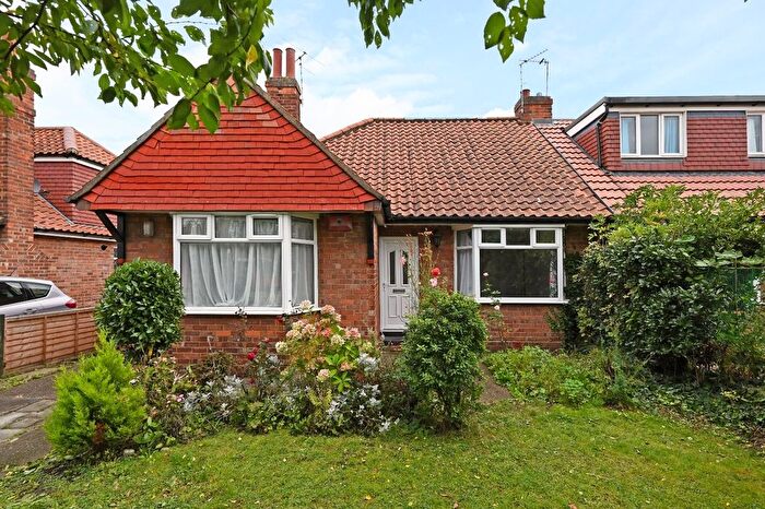 2 Bedroom Bungalow To Rent In Grants Avenue, Fulford, York, YO10