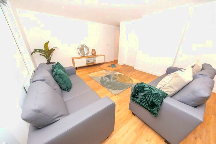 3 Bedroom Terraced House For Sale In The Plaza, Advent Way, Ancoats, Manchester, M4