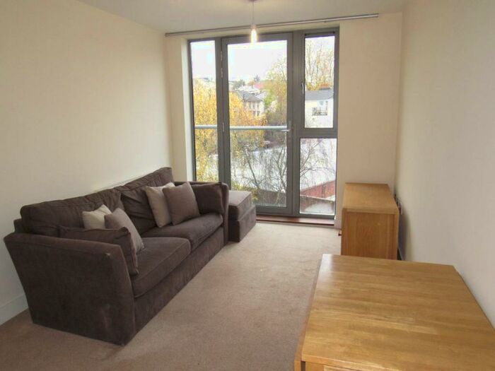 2 Bedroom Flat To Rent In Armidale Place, Montpelier, Bristol, BS6