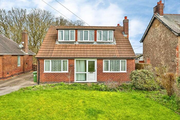 3 Bedroom Detached House For Sale In Hassock Lane, Heanor, DE75