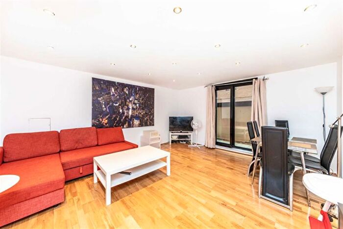1 Bedroom Flat To Rent In Cromwell Road, South Kensington, SW7
