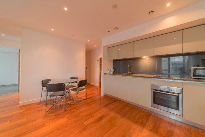 2 Bedroom Apartment To Rent In St Pauls Square, City Centre, Sheffield, S1