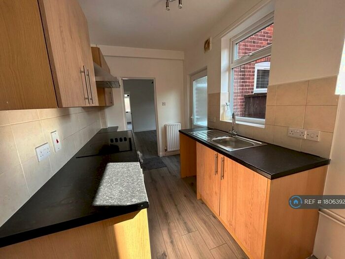 3 Bedroom Terraced House To Rent In Welbeck Street, Warsop, Mansfield, NG20