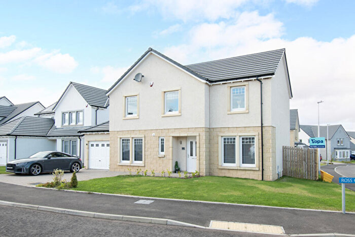 4 Bedroom Detached House For Sale In Ross Gardens, Laurencekirk, AB30