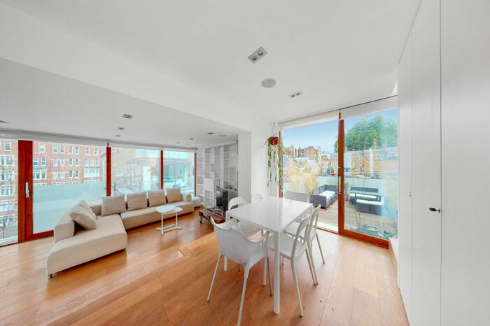 3 Bedroom Flat To Rent In Kings Mews, Bloomsbury, WC1N