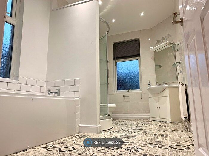2 Bedroom Terraced House To Rent In Nelson Terrace, Darlington, DL1