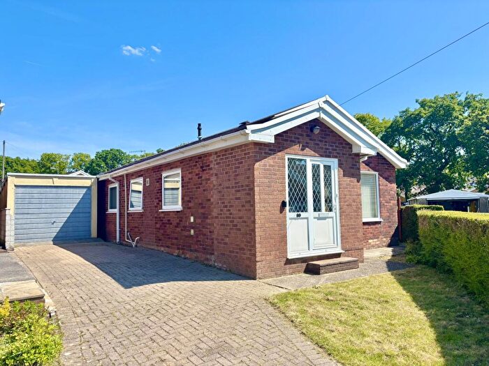 3 Bedroom Detached Bungalow For Sale In Delffordd, Rhos, Pontardawe, Swansea., SA8