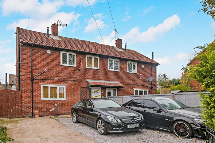 3 Bedroom Semi Detached House For Sale In Allendale, Worsbrough, Barnsley, S70