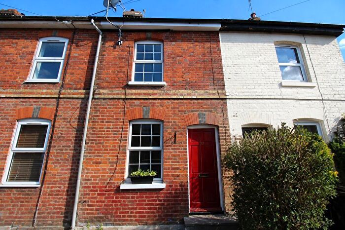 2 Bedroom Terraced House For Sale In Lodge Road, Tonbridge, TN9