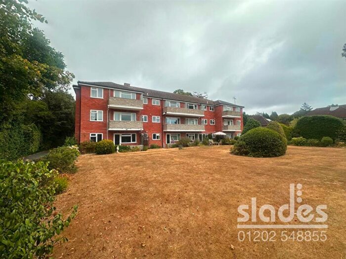 2 Bedroom Flat To Rent In Portarlington Road, Westbourne, Bournemouth, BH4